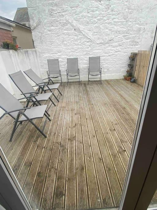 Truro City Escape Exterior photo