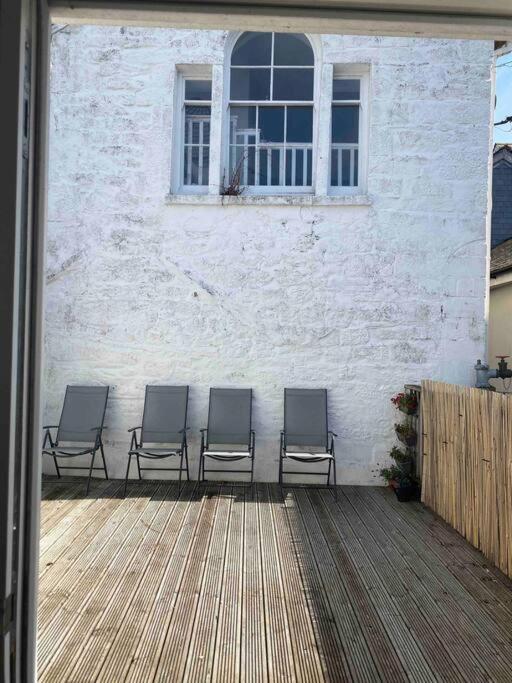 Truro City Escape Exterior photo